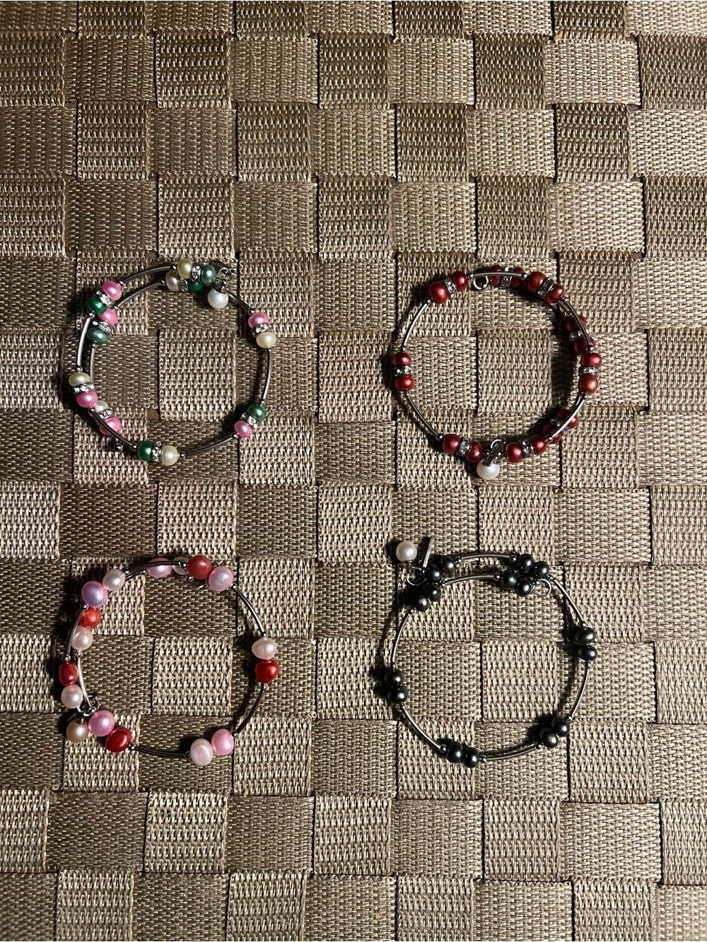 Lot of 4 Vantel Pearl wire wrap bracelets